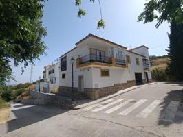 Vivienda palacete con encanto y amplias posibilidades en Medina Sidonia. photo 0