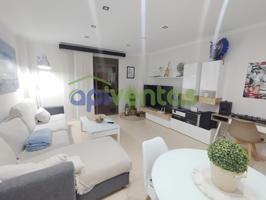 Piso de 3 dormitorios con garaje photo 0