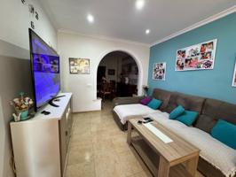 Casa en venta en Morón de La Frontera photo 0
