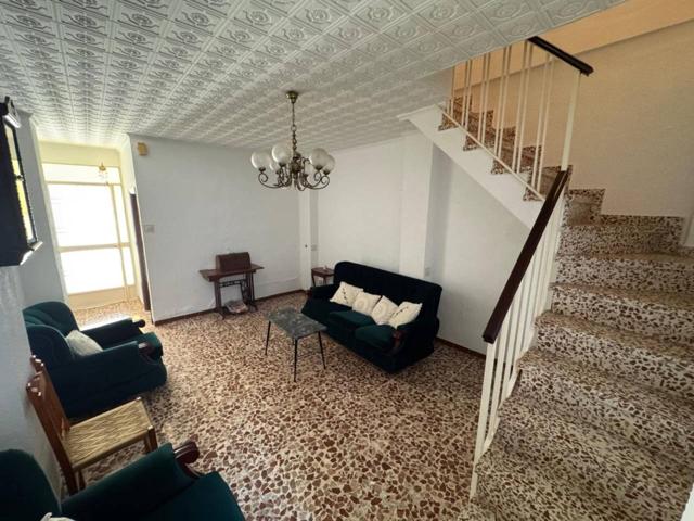 PRECIOSA CASA DE DOS PLANTAS photo 0