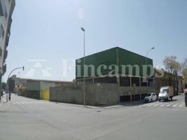 Terreno industrial en venta en Eixample-Sant Oleguer photo 0