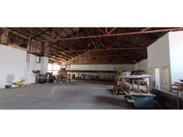 Nave industrial en alquiler en Molins de Rei photo 0