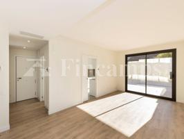Fincamps comercializa la venta de piso obra nueva. 104.14m² construidos y 77 m² de patio en el Centro de Sabadell photo 0
