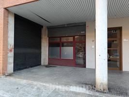 Local en venta en Castellar del Vallès photo 0