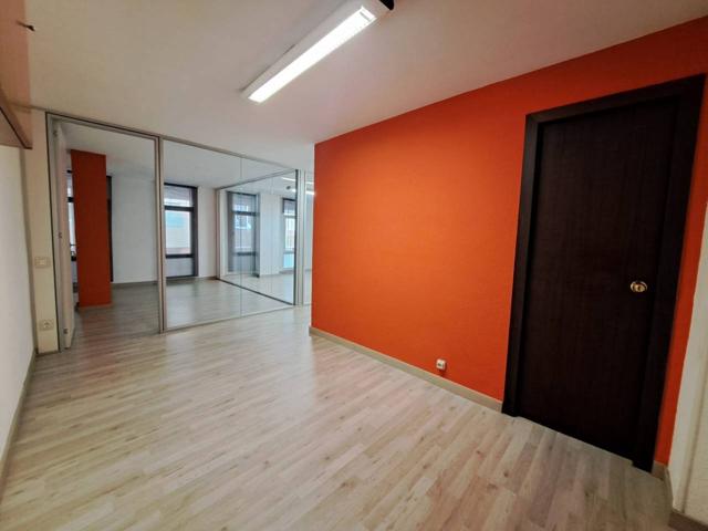 Oficina en alquiler en Centre photo 0