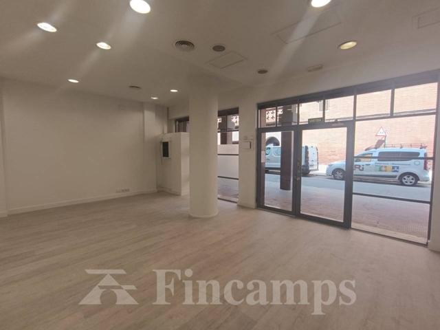 Local en venta en Centre(08201) photo 0