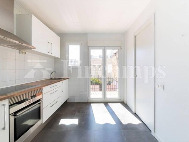 ¡Apartamento en venta en Sabadell, Ca n'Oriac! photo 0