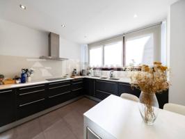 Venta - Casa en Sabadell photo 0