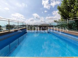 Casa unifamiliar en venta en Castellar del Vallès photo 0