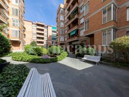 Piso amplio y luminoso en venta en la mejor zona de La Creu Alta. photo 0