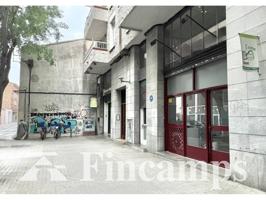 Local con altillo en zona centro de Sabadell photo 0