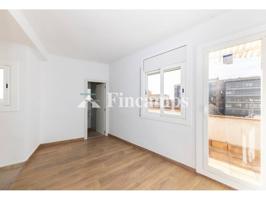 🏠 Bonic i acollidor pis a la Creu de Barberà (Sabadell) photo 0