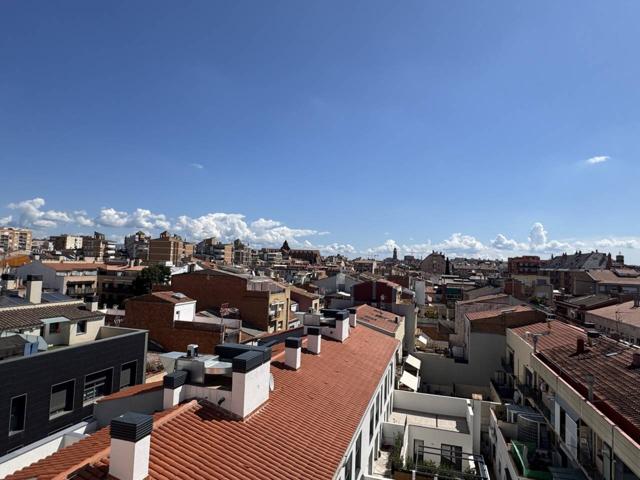 Lluminós àtic per estrenar al centre de Sabadell. photo 0