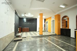 Local comercial en venta en zona León XIII – Excelente ubicación y gran visibilidad photo 0