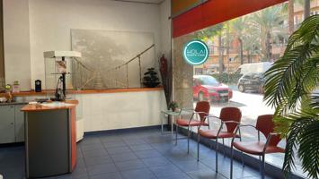 LOCAL COMERCIAL EN PRIMERA LINEA DE PERIS Y VALERO CON MUCHO PASO DE GENTE. photo 0