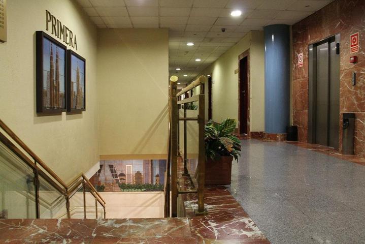 Oficina En venta en Carrascal, Leganes photo 0