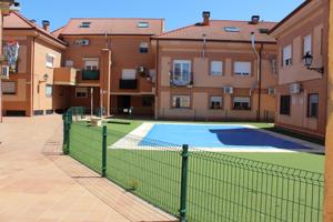 Dúplex En venta en Castilla La Mancha, El Viso De San Juan photo 0