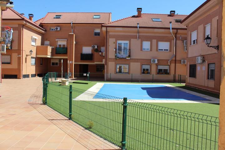Dúplex En venta en Castilla La Mancha, El Viso De San Juan photo 0