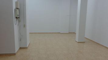 LOCAL EN LA AVENIDA DE RONDA photo 0