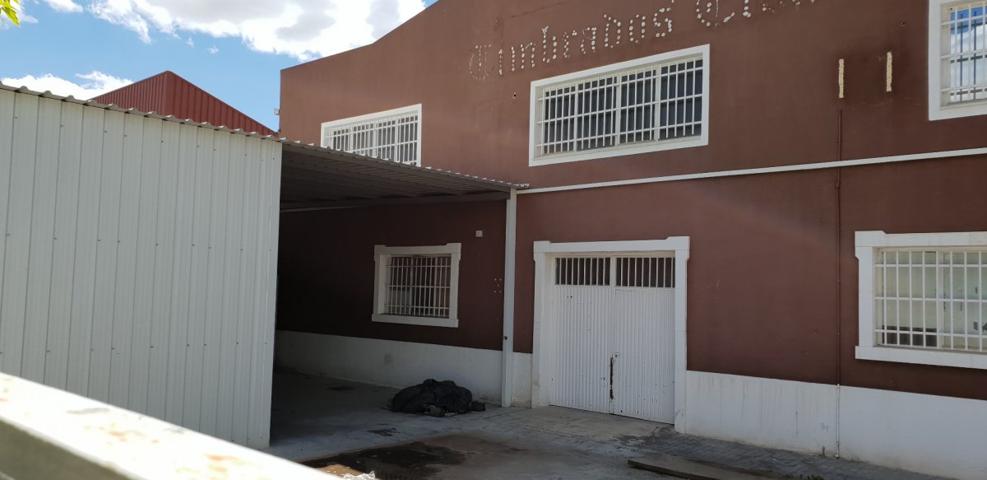 NAVE EN ALQUILER..POLIGONO CAMPO ALTO photo 0