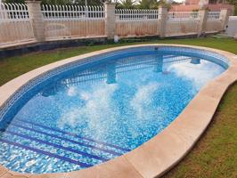 CHALET EN VENTA EN ELDA photo 0