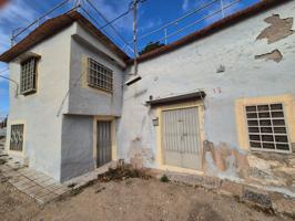 SE VENDE CAMPO CUEVA EN PETRER photo 0