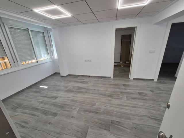 ALQUILER DE PISO photo 0