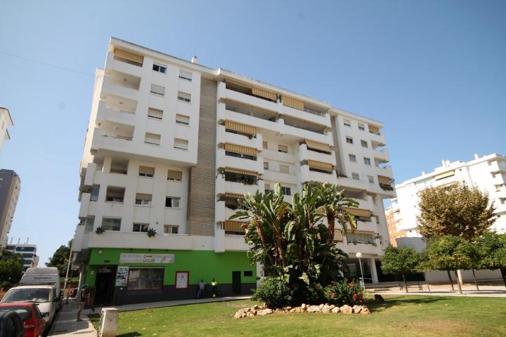 Piso en Zona Plaza Hispanidad. photo 0