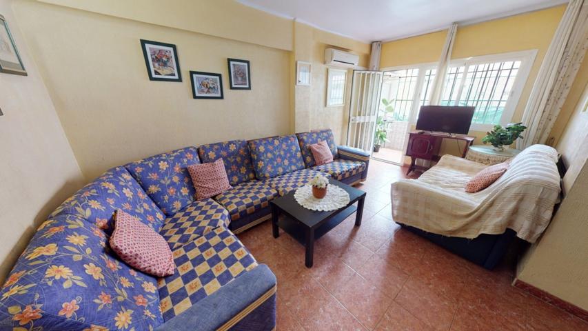 Piso céntrico de tres dormitorios. photo 0