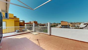 Piso de tres dormitorios con terraza de 30m en Los Pacos photo 0