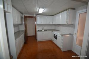 ¡¡ OPORTUNIDAD DE VIVIENDA !! Gran piso en Orihuela en calle Obispo Rocamora. Vivienda de 149 m2. construidos, con 3 habitaciones. photo 0