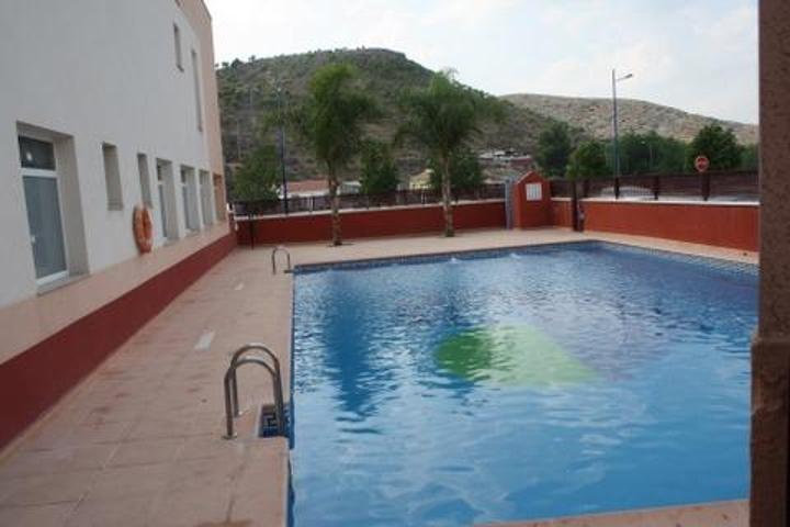 Bungalow en planta baja para alquiler en Benferri (Alicante) 2 habitaciones, 2 baños. Piscina comunitaria. photo 0