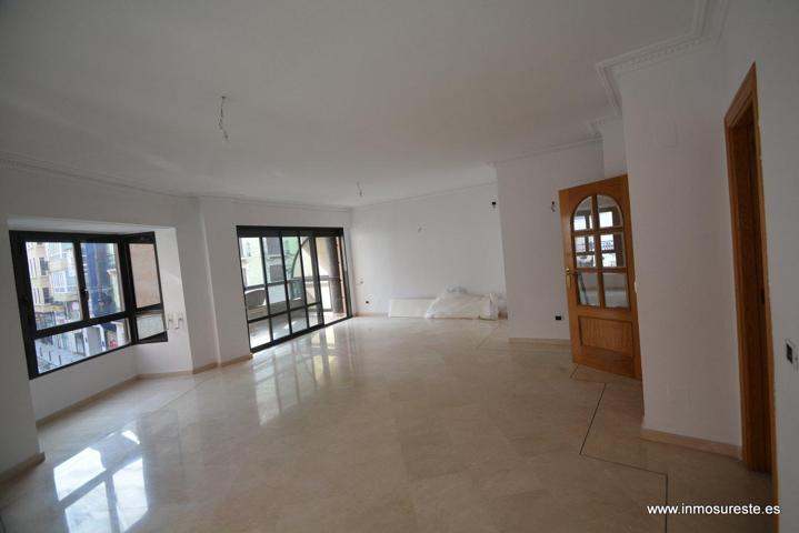 ¡¡ MAGNÍFICA VIVIENDA !! Piso de lujo a estrenar en el centro de Orihuela, 195 m2. construidos. 4 habitaciones y 3 baños. photo 0