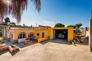 Casa independiente en Bahía Alta, La Juaida. Superf. solar: 1.485 m2, Superficie construida: 190 m2. photo 0