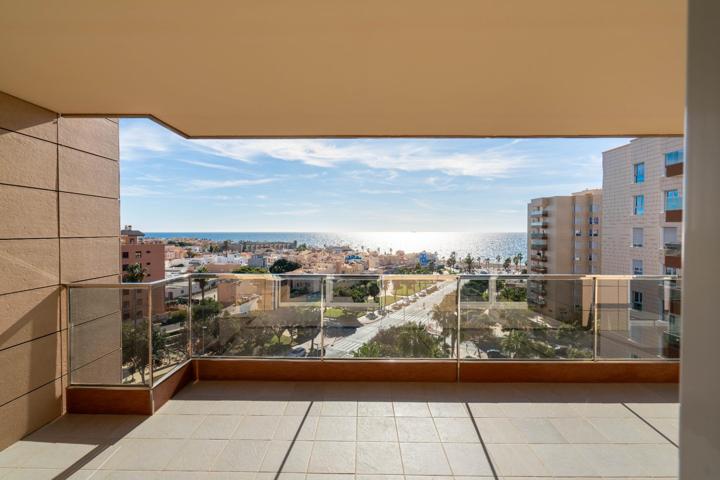 Exclusiva vivienda a la venta con vistas al mar photo 0