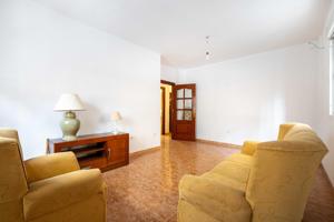PISO DE 3 DORMITORIOS PARA ENTRAR A VIVIR photo 0