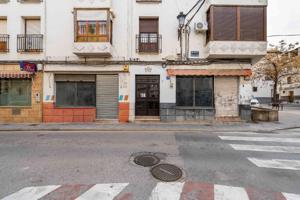 OPORTUNIDAD UNICA EN BAZA: LOCAL COMERCIAL EN VENTA! photo 0