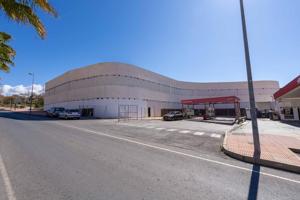 Edificio Comercial photo 0