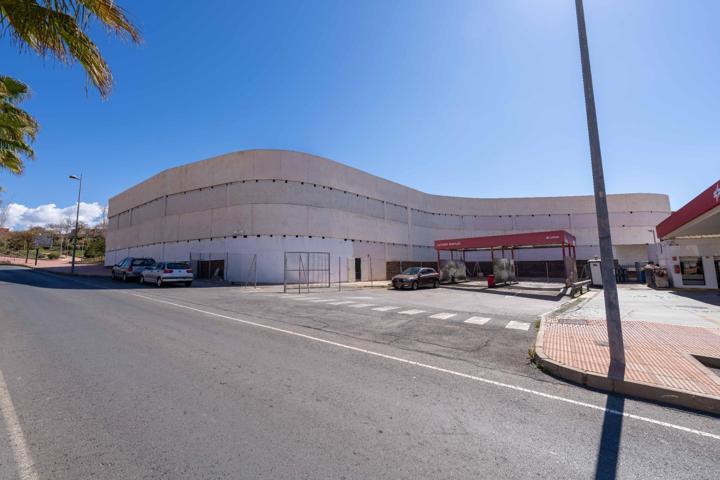 Edificio Comercial photo 0