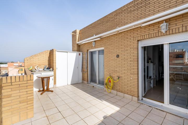 Se vende Ático en La Cañada, con excelentes vistas photo 0
