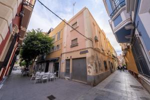 EDIFICIO CON TRES VIVIENDAS, TERRAZA Y GARAJE EN PLENO CENTRO DE ALMERIA photo 0