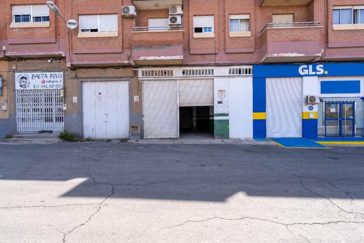 Oficina En venta en Torrecardenas, Almeria photo 0