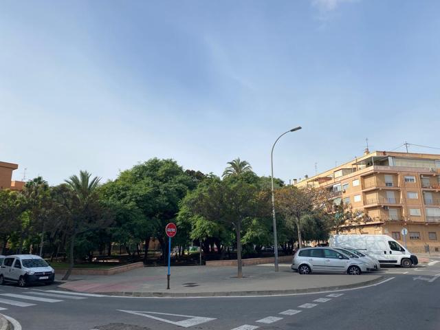 ¡¡¡ AMPLIA VIVIENDA EN EXCELENTE UBICACIÓN, BOULEVARD Y PARQUE AVENIDAS !!! photo 0