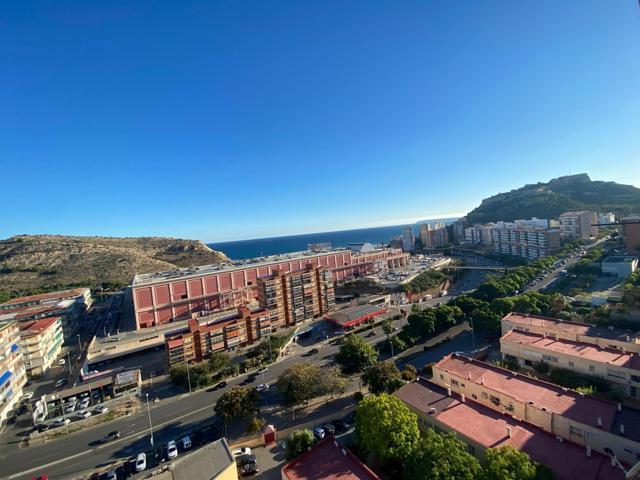 ¡¡¡ GRAN VIVIENDA CON VISTAS PANORÁMICAS EN EDIFICIO RESIDENCIAL Y TODA EXTERIOR !!!! photo 0