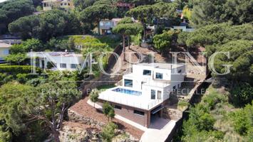 Casa en Cabrils con piscina y vistas al mar photo 0