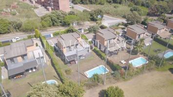 Casa a 4 vientos en Sant Vicenç de Montalt photo 0