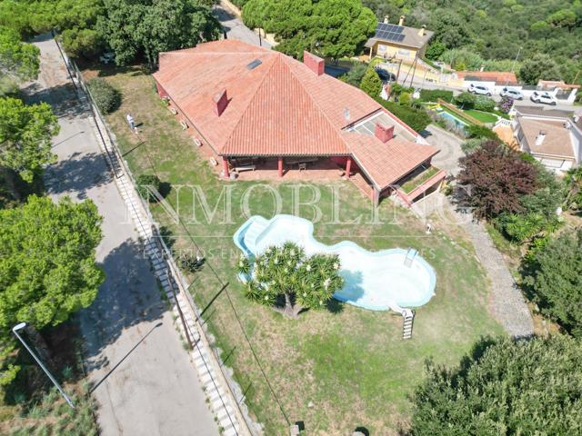 Casa soleada en parcela plana photo 0