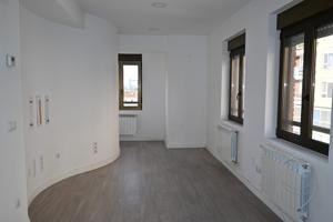 Piso En alquiler en Centro, Santander photo 0