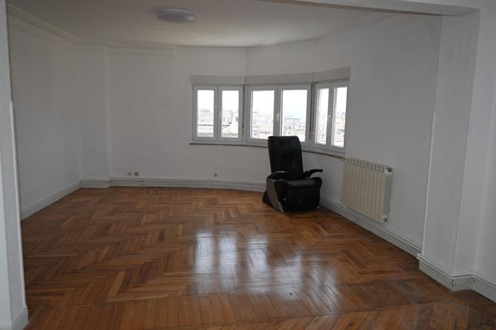 Piso En alquiler en Centro, Santander photo 0