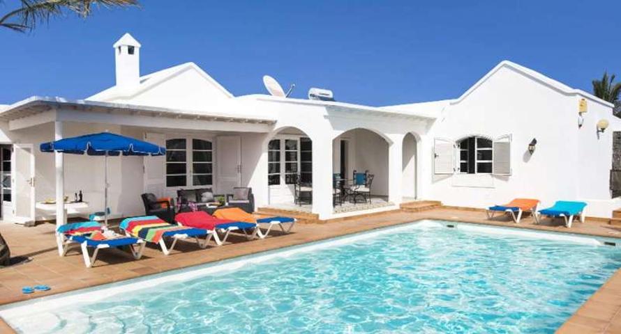 Villa independiente photo 0